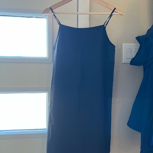 New Women black dress never worn, with tag - Picture 3 of 5